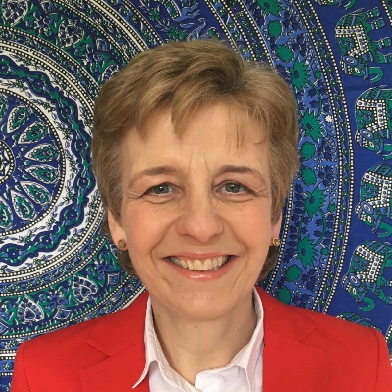 Lisa Lintern